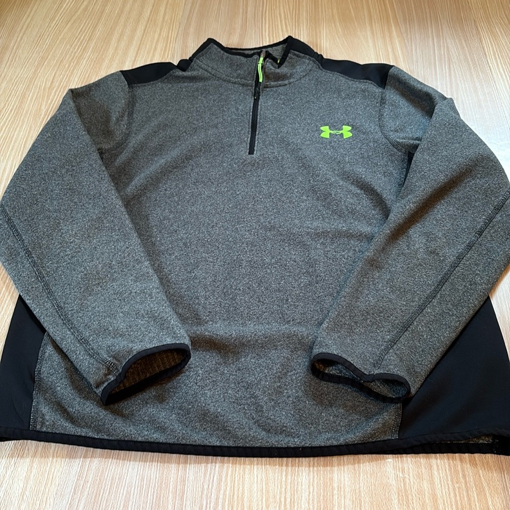 Under Armour 1/4 zip long sleeve loose fit fleece long sleeve shirt gray black